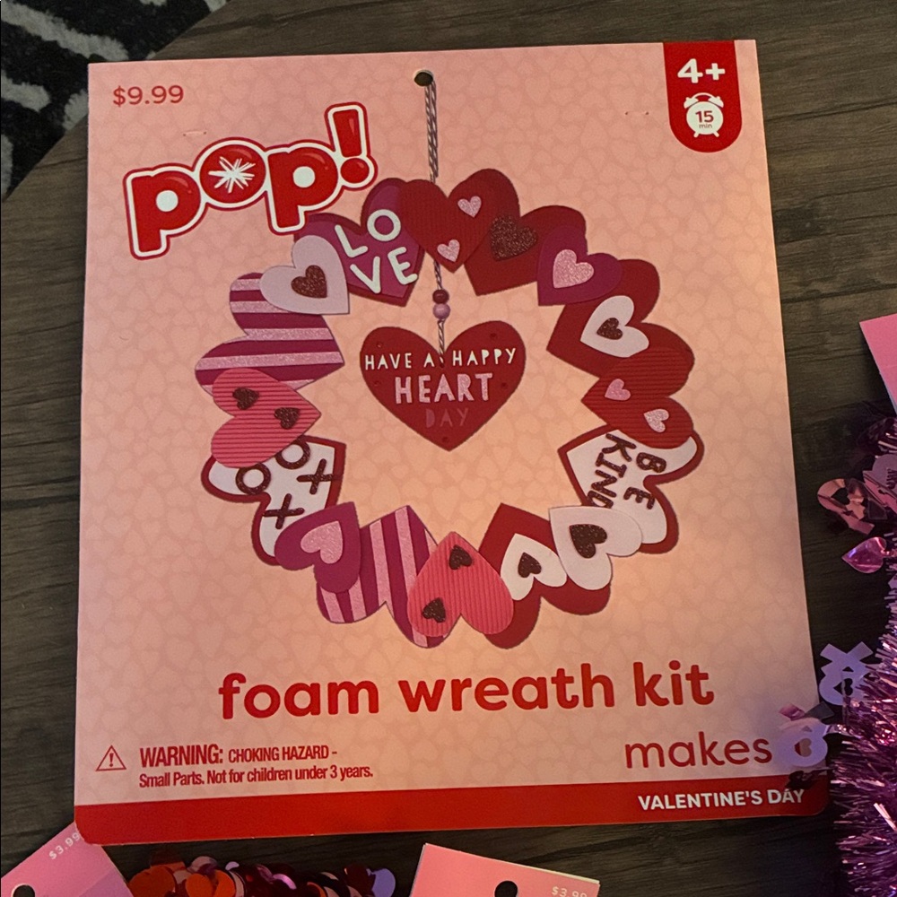Valentine’s Day Decor Craft Bundle - Picture 4 of 5